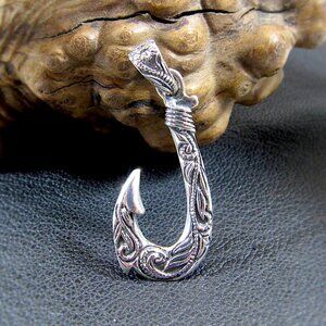 Solid 925 Sterling Silver Ornate Hawaiian Fish Hook Pendant - Fisherman Gift